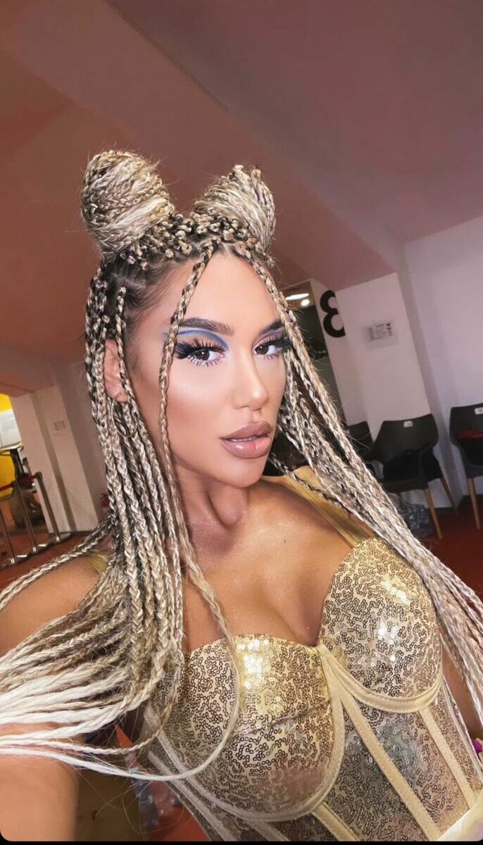 <span style="font-style: italic;">Curs Automachiaj individual VIP </span>