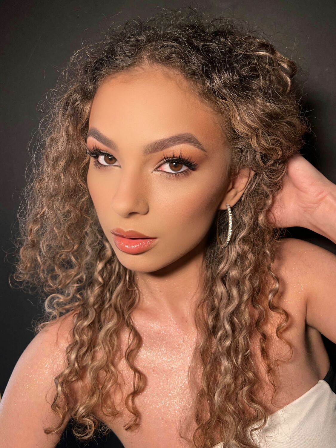 <span style="font-style: italic;">Makeup pentru Banchet </span>